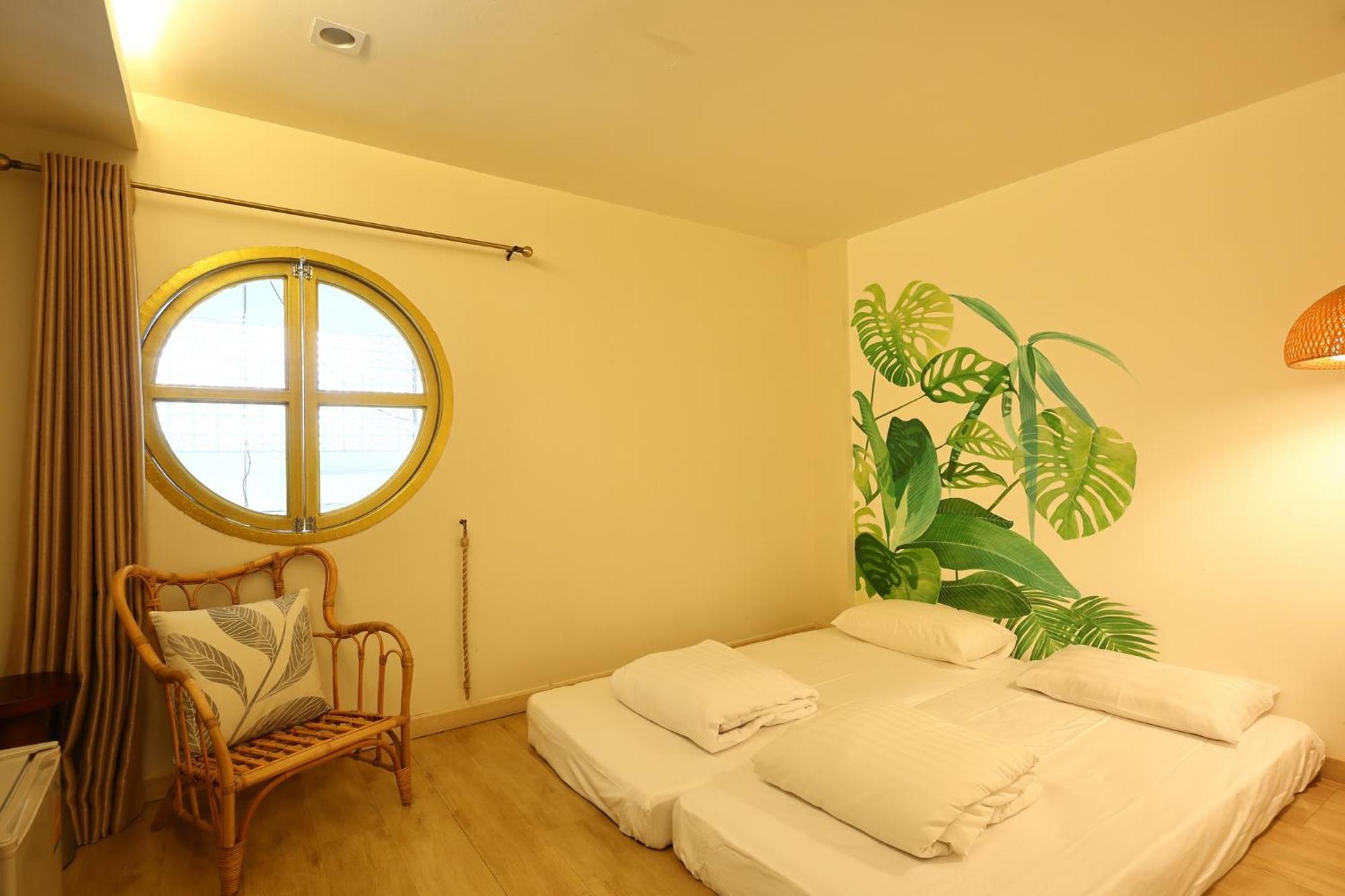 Bed and Breakfast Poshtel Haven Чиангмай Экстерьер фото