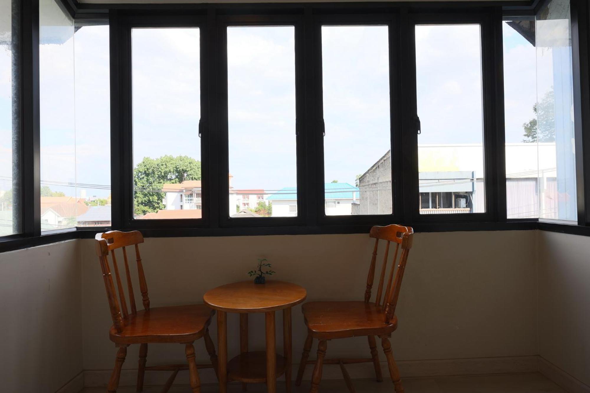 Bed and Breakfast Poshtel Haven Чиангмай Экстерьер фото