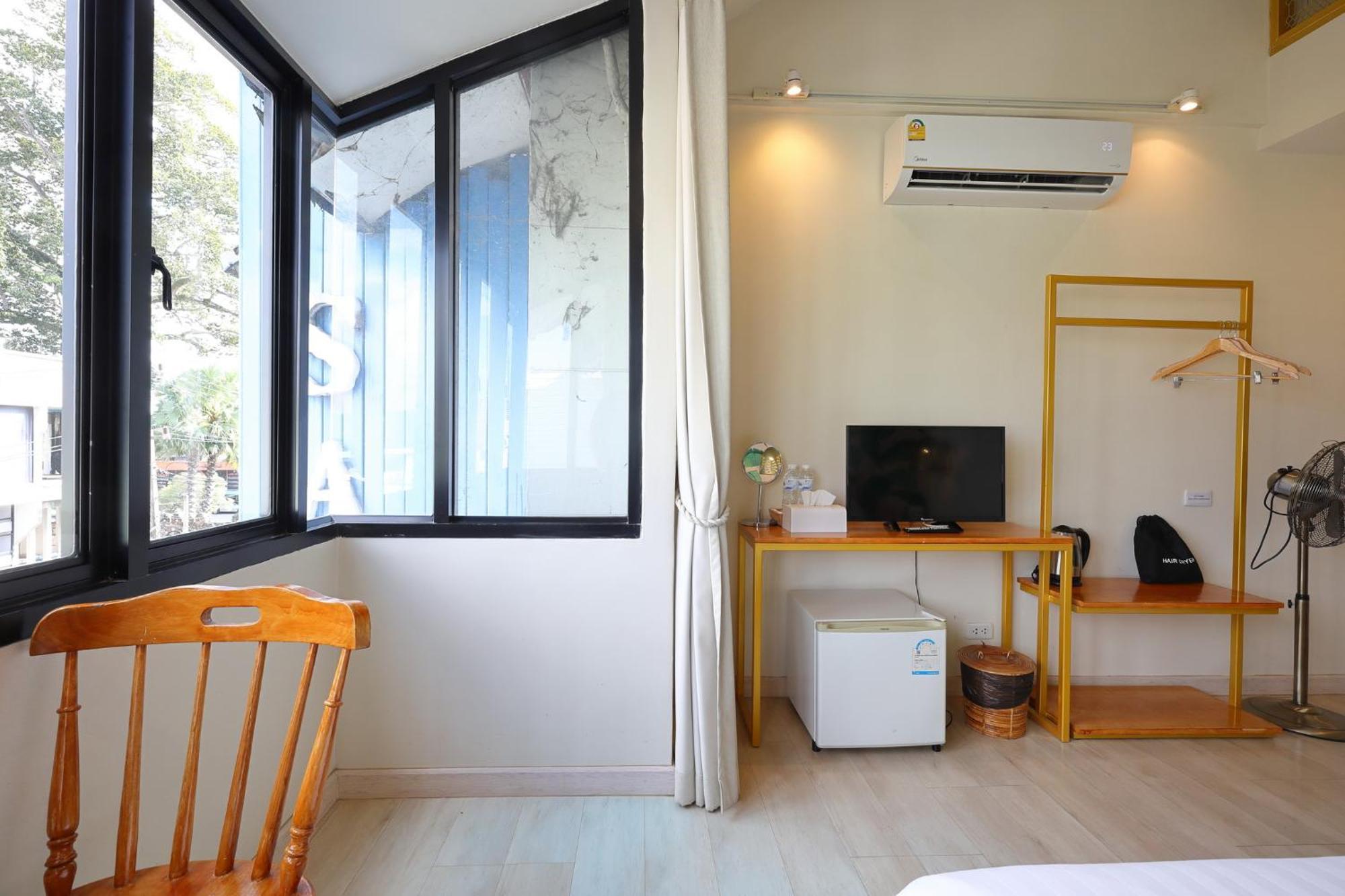 Bed and Breakfast Poshtel Haven Чиангмай Экстерьер фото