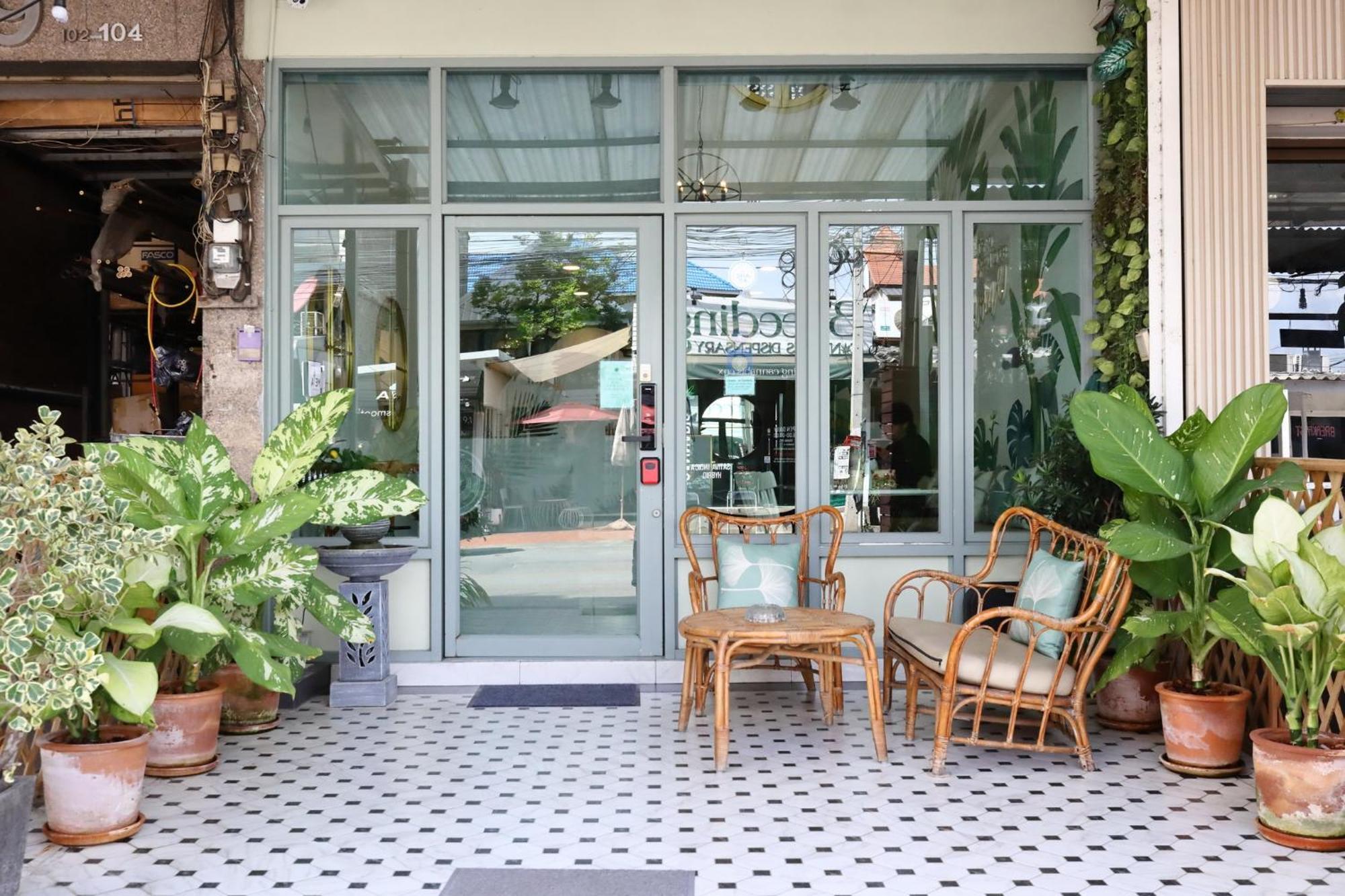 Bed and Breakfast Poshtel Haven Чиангмай Экстерьер фото
